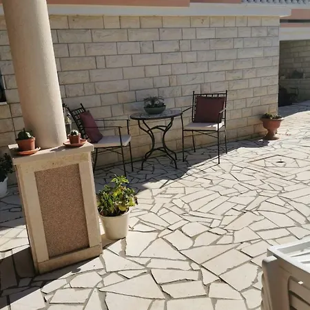 Apartment Moj Mir Vodice