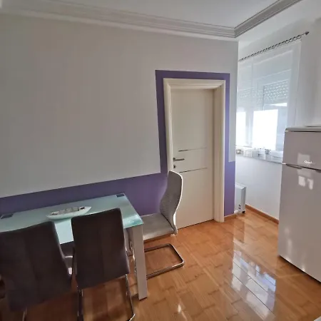 Apartment Moj Mir *